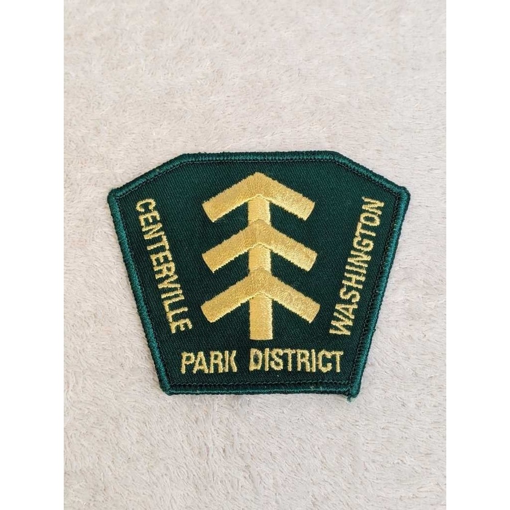 Centerville Washington Park District Embroidered Patch Green Gold‎ Tree Logo